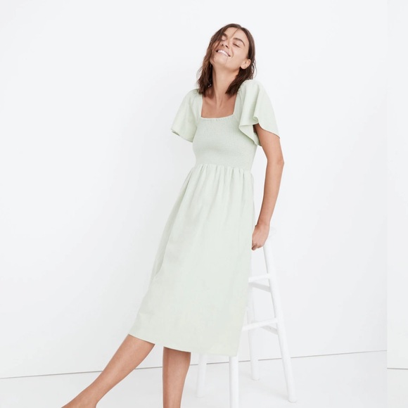 Madewell Sage Green Linen-Blend Lucie Smocked Midi Dress - Picture 3 of 9